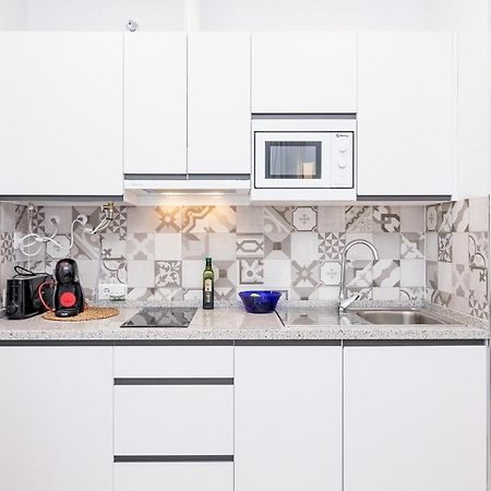 Lovely Victoria Apartament Малага Екстериор снимка