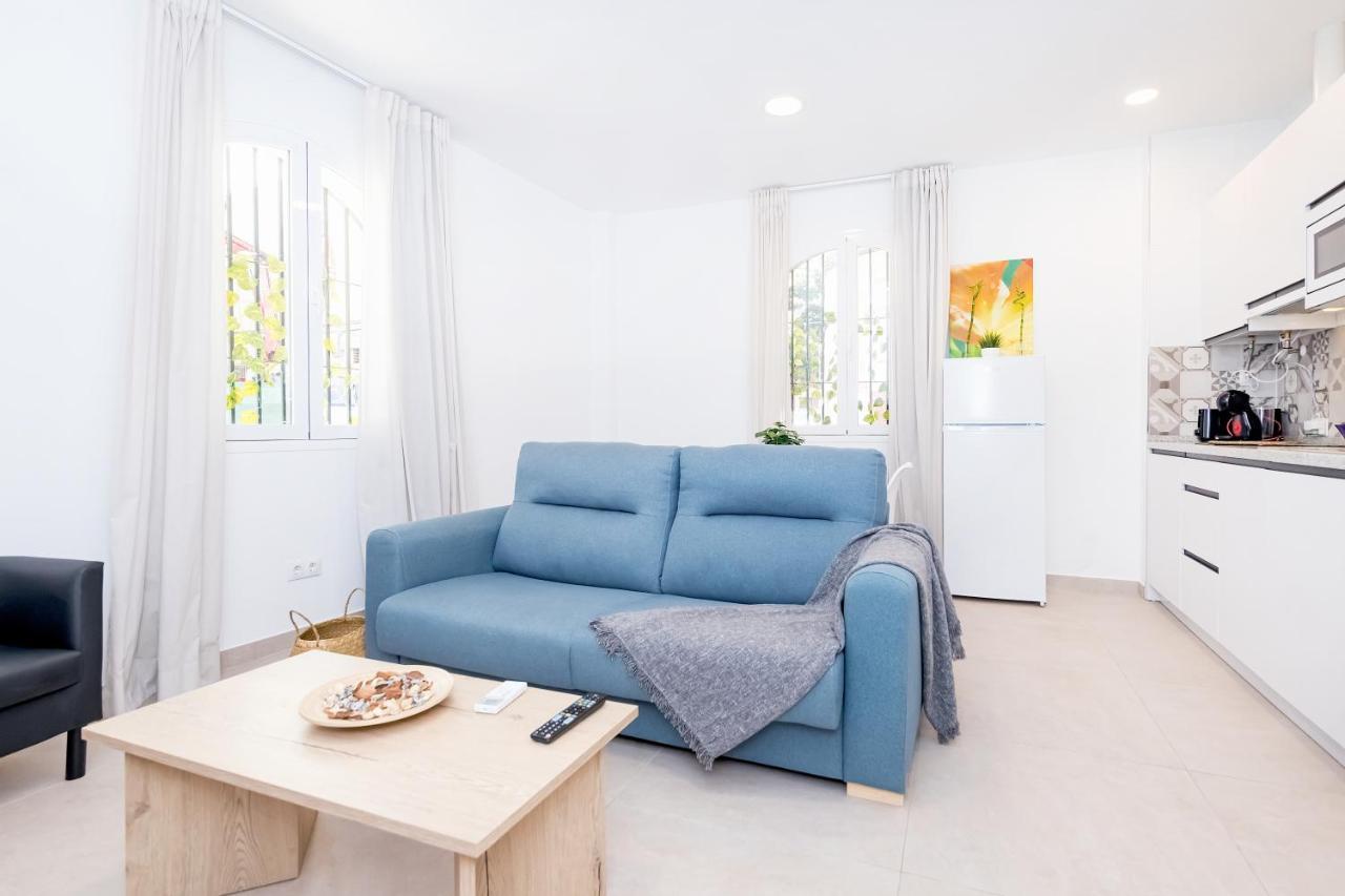 Lovely Victoria Apartament Малага Екстериор снимка